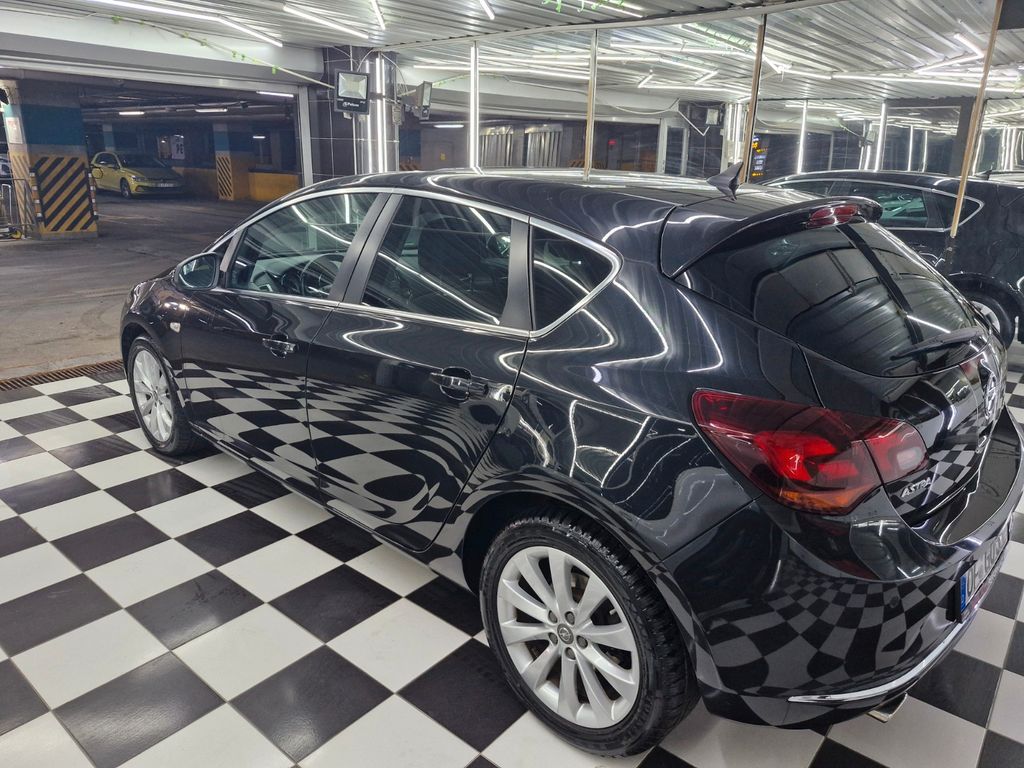 Bild des Angebotes Opel Astra J 1.4 Turbo Automatik 01/2015 | Unfallfrei