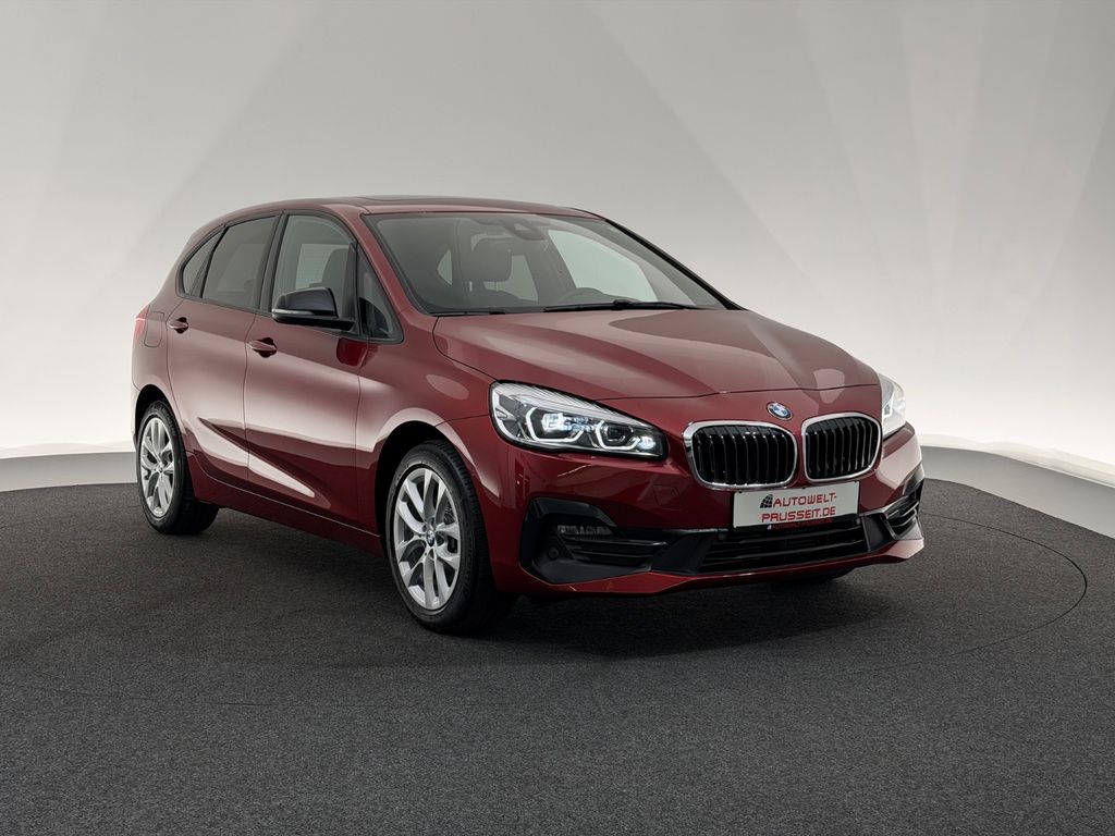 Bild des Angebotes BMW 218i ActiveTourer*SPORT LINE*LED-R.KAM-PANO-MEMO