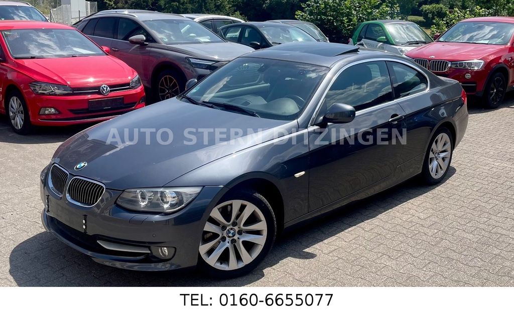 Bild des Angebotes BMW 330 i Coupe xDrive Automatik/Navi/Xenon/SD