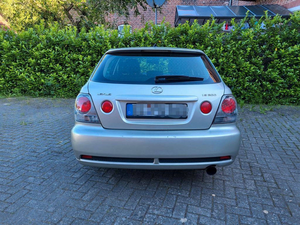 Bild des Angebotes Lexus IS 200 Sportcross -
