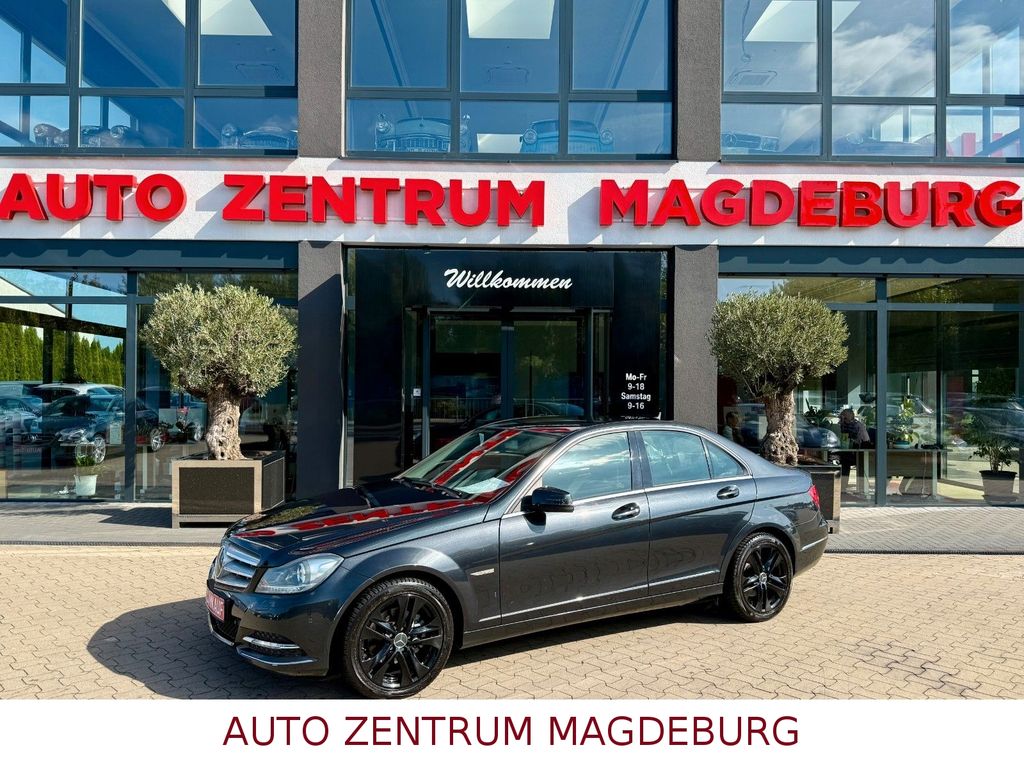 Bild des Angebotes Mercedes-Benz C250 Lim. *AVANTGARDE*4MATIC*AUTOMA*XENON*TEMPO*