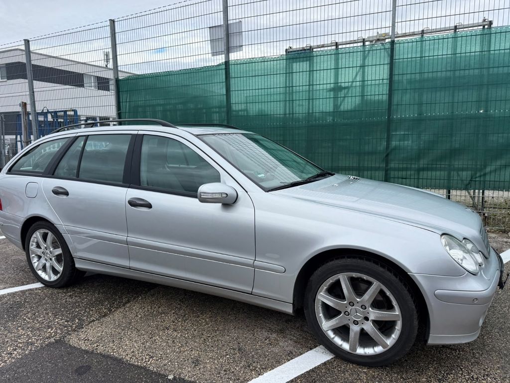 Bild des Angebotes Mercedes-Benz C 280 T Avantgarde Vollleder Panorama