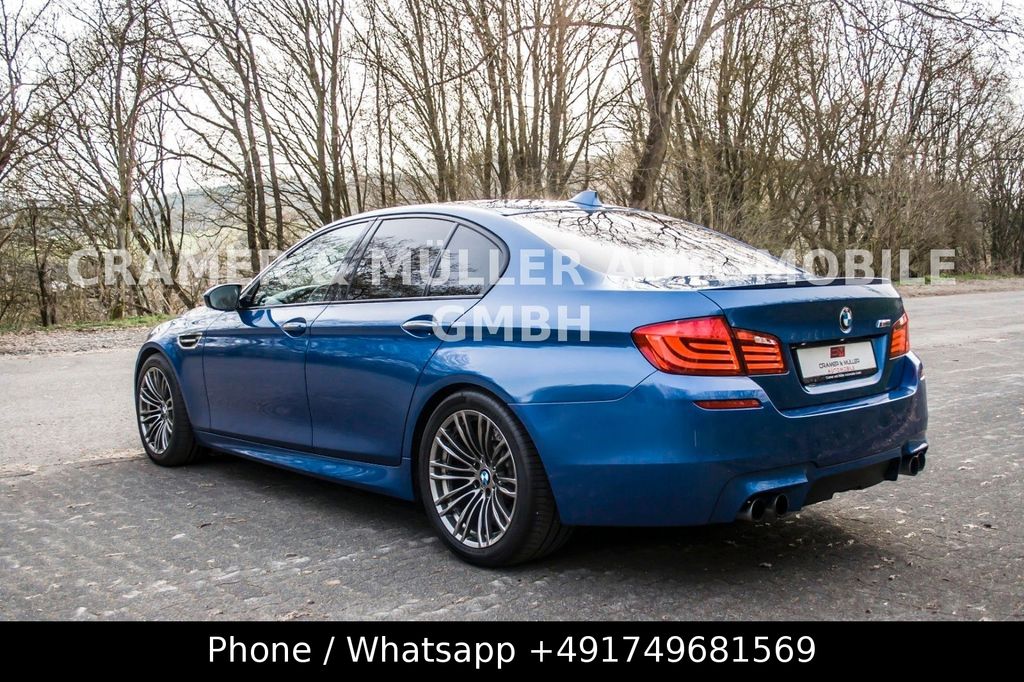 BMW M5 F10 DKG DEU. Unfallfrei Service TÜV Neu
