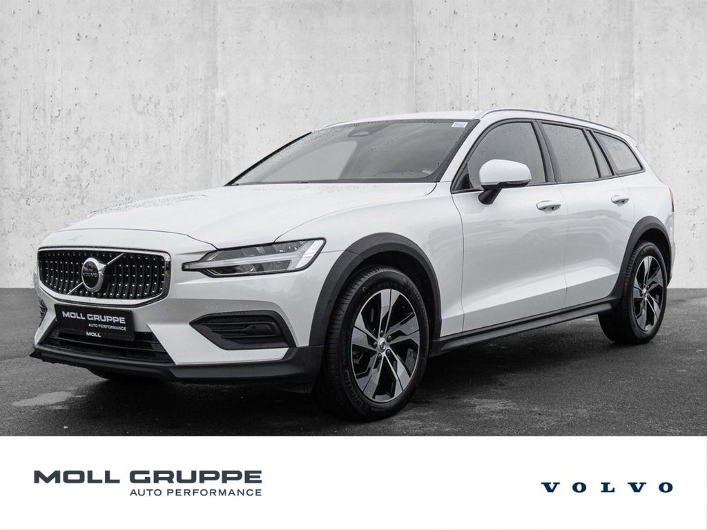 Bild des Angebotes Volvo V60 Cross Country B4 D AWD Plus Bright PILOT LED