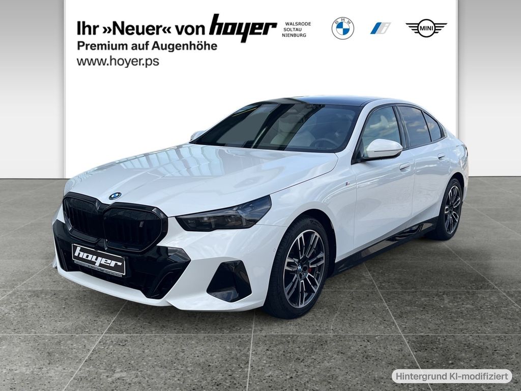 Bild des Angebotes BMW i5 eDrive40 Limousine M Sportpaket Head-Up DAB