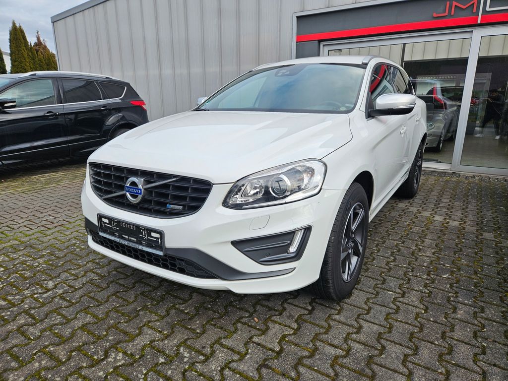 Bild des Angebotes Volvo XC 60 Momentum 2WD R-Design