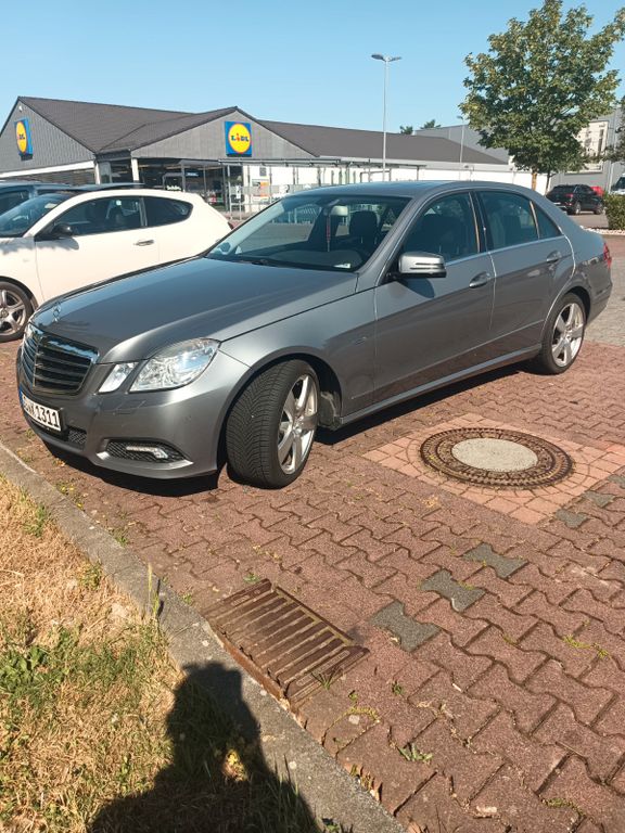 Bild des Angebotes Mercedes-Benz E 200 CDI BlueEFFICIENCY Avantgarde