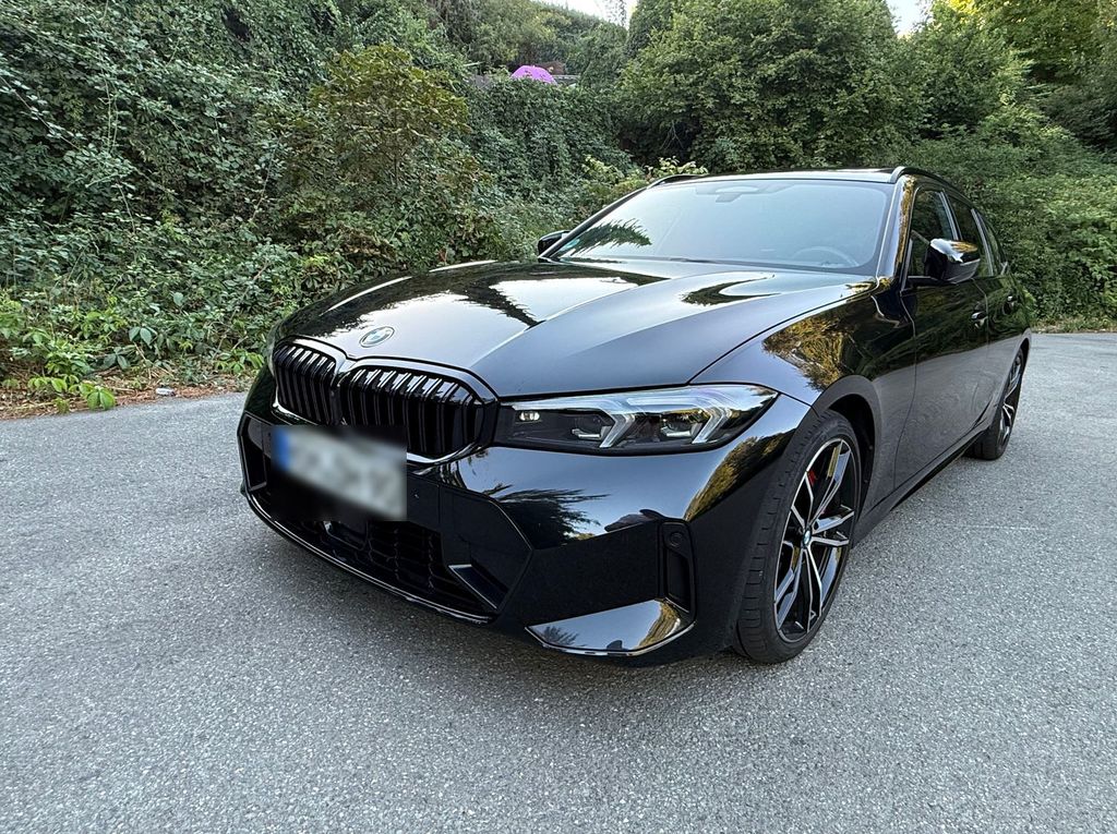 Bild des Angebotes BMW 330i Touring DAP/AHK/H&K/Sitzheizung