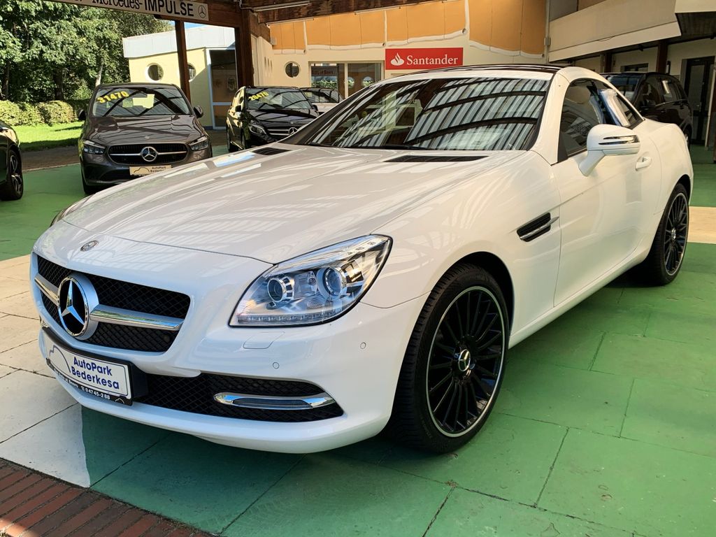 Bild des Angebotes Mercedes-Benz SLK 200 BlueEFFICIENCY, Autom.,Panoramadach