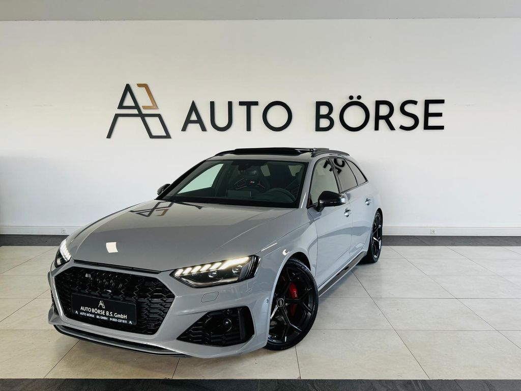 Bild des Angebotes Audi RS4 Av. COMPETITION*CARBON*PANO*HUD*B&O*MATRIX*