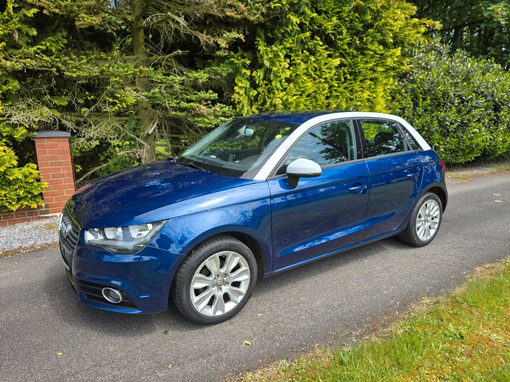Bild des Angebotes Audi A1 1.6 TDI TÜV NEU Sportback sehr spars.+gepfl.