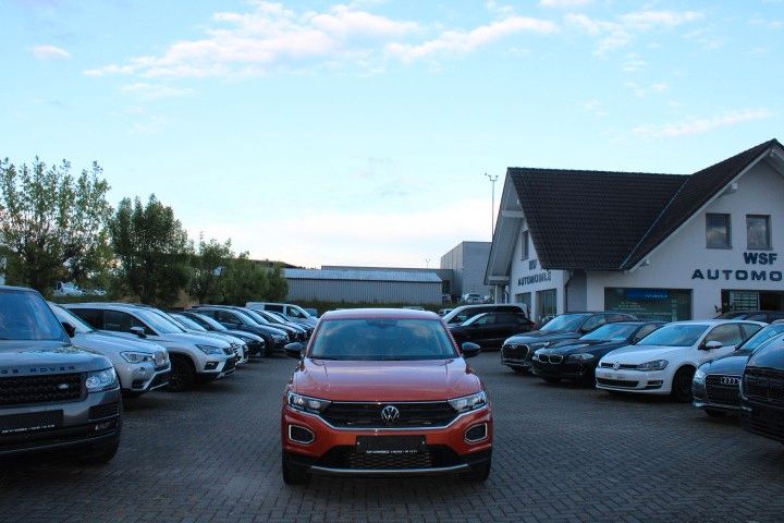 Bild des Angebotes Volkswagen T-Roc United,Navigation,LED,Standheizung,el.Heck