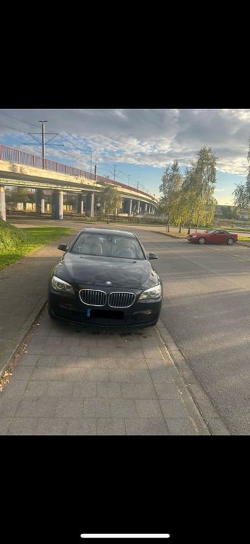 Bild des Angebotes BMW 730d -