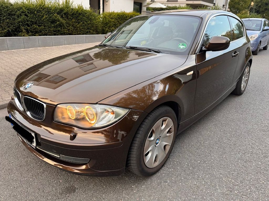 Bild des Angebotes BMW 118i Edition Sport Edition Sport