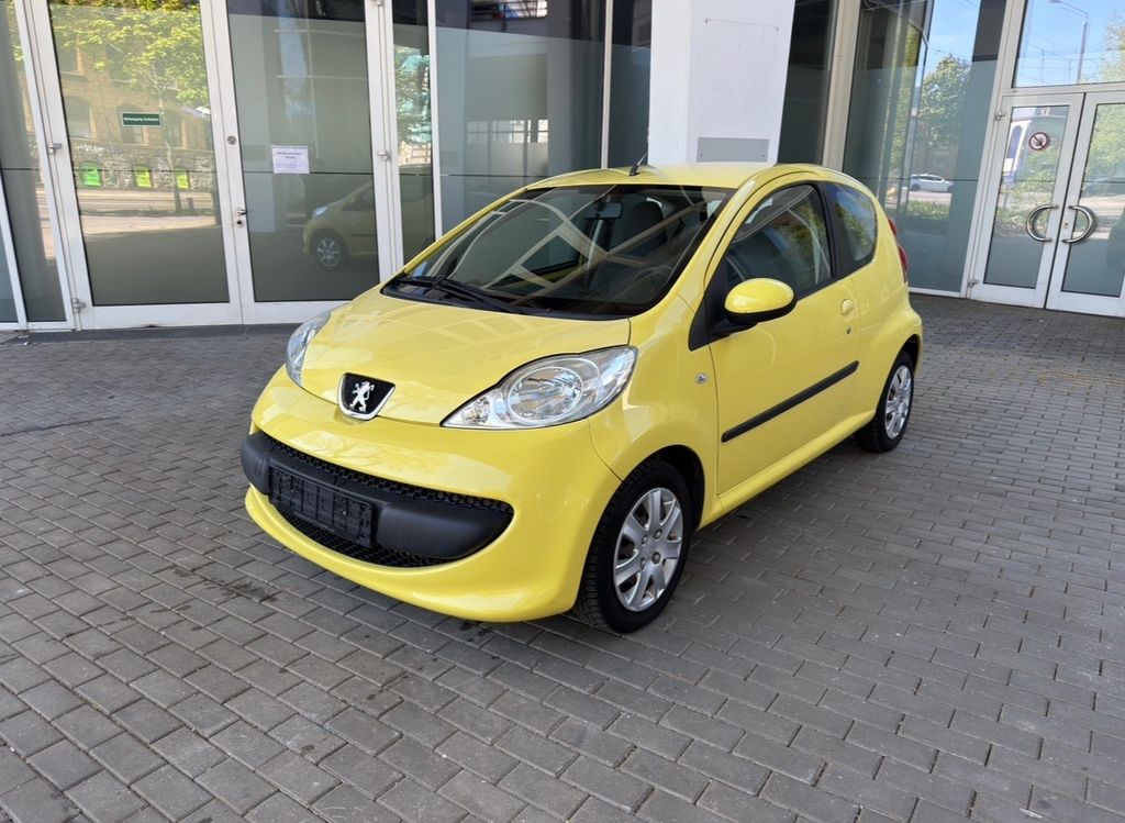 Bild des Angebotes Peugeot 107 FILOU KLIMA ZV TÜV 10/2027