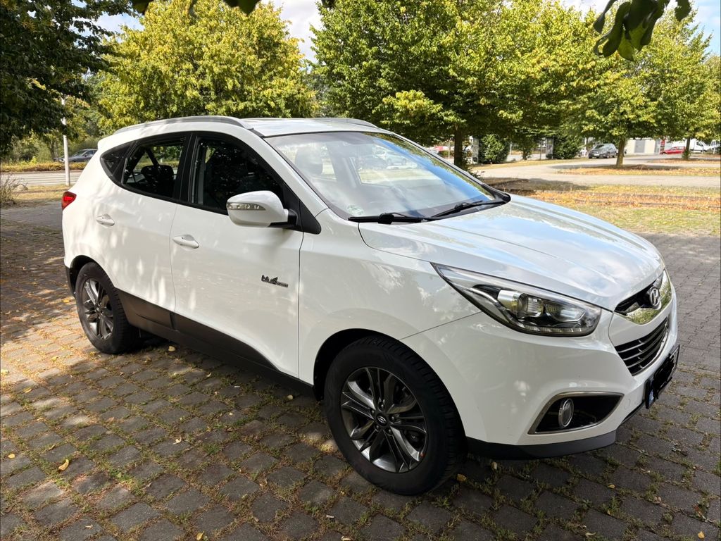 Hyundai ix35 blue 1.6l Finale 2WD Finale