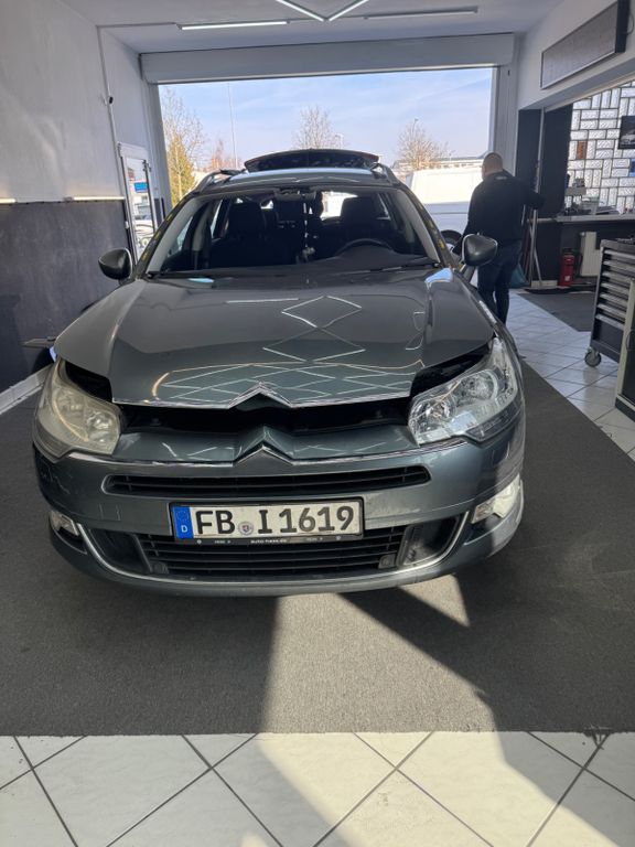 Bild des Angebotes Citroën C5 Tourer THP 155 Exclusive Exclusive
