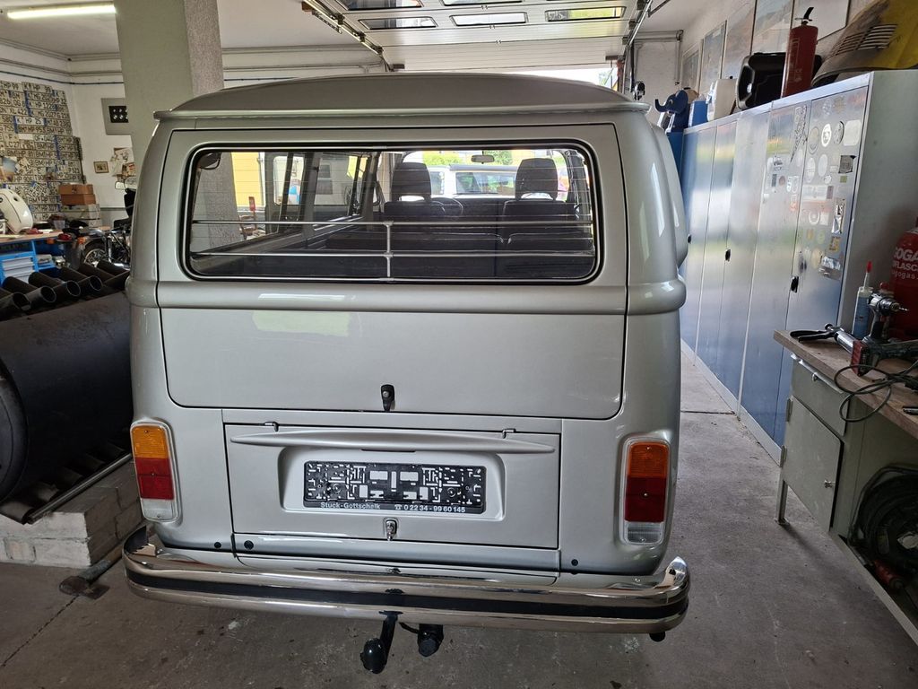 Volkswagen T2 Silberfisch Lord von Hannover