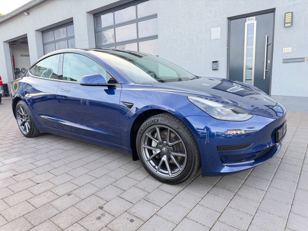 Bild des Angebotes Tesla Model 3 SR | *1. Hand* | AMD RYZEN | REFRESH |