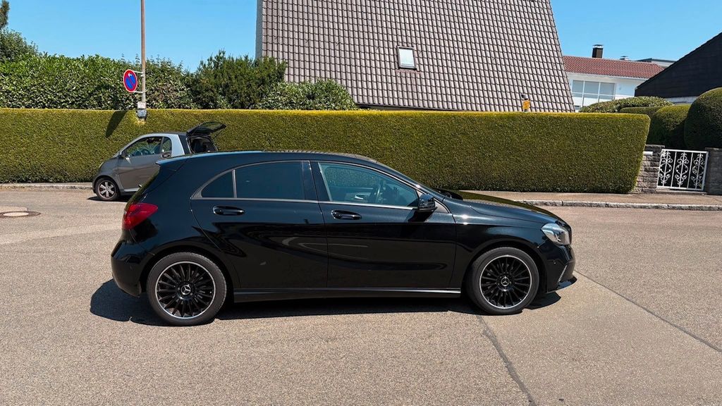 Bild des Angebotes Mercedes-Benz A 220   4Matic