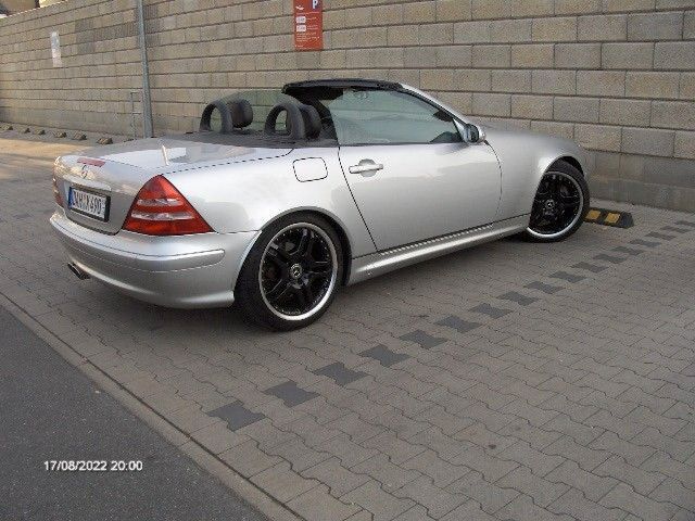 Bild des Angebotes Mercedes-Benz SLK 320 -