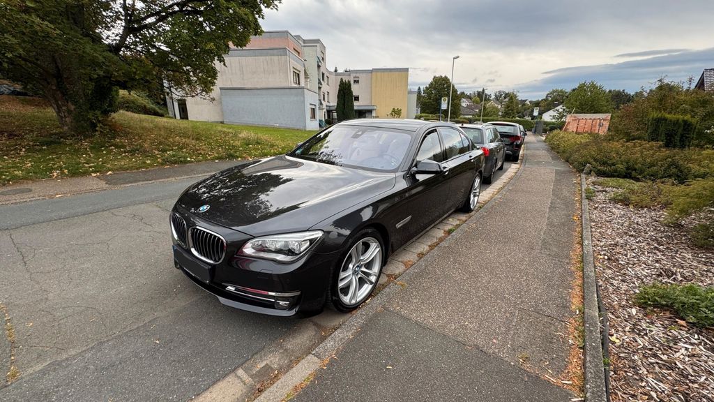 Bild des Angebotes BMW 750Li -
