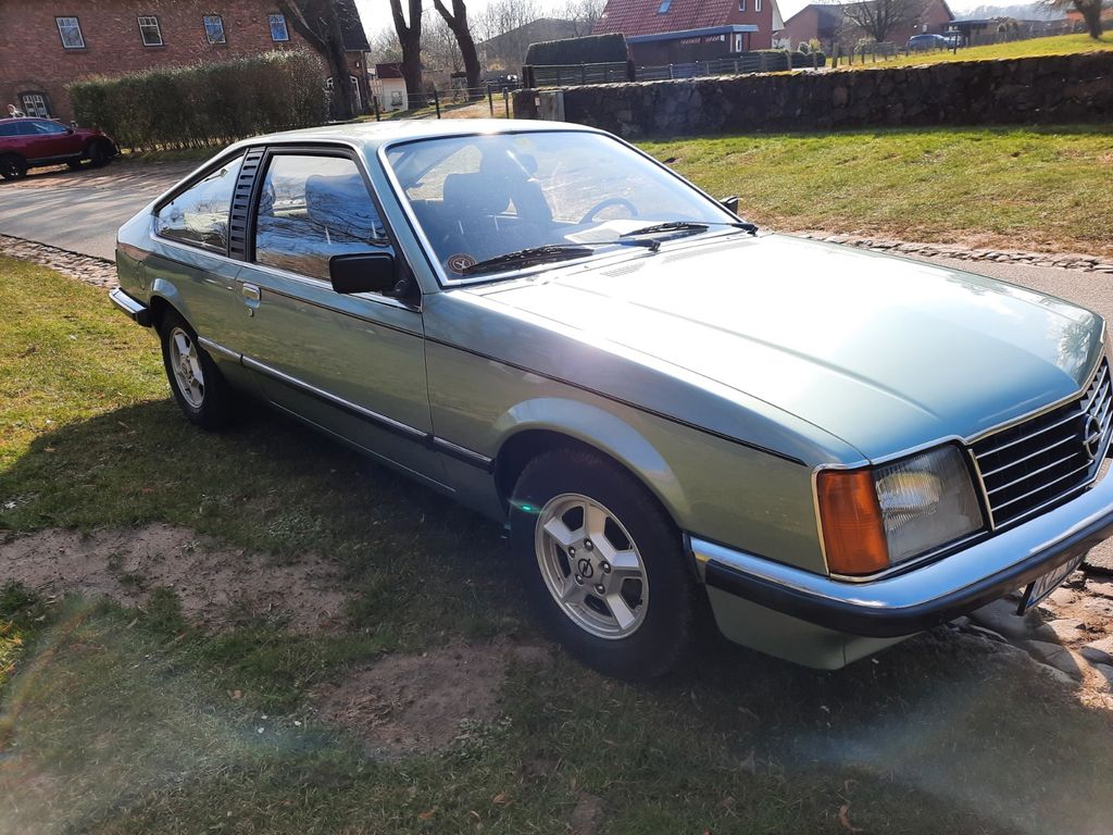 Opel Monza