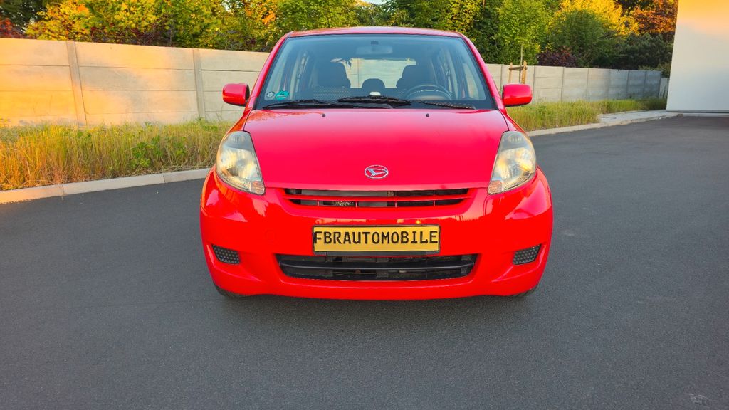 Bild des Angebotes Daihatsu Sirion 1.37MOMO