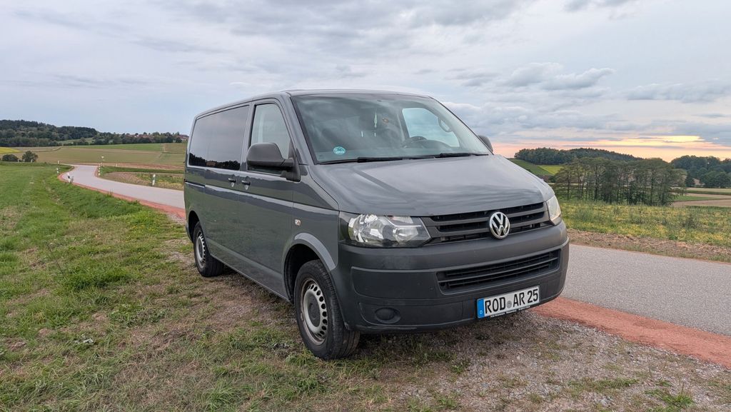 Bild des Angebotes Volkswagen T5 Caravelle mit Neue Zahnrimmens und Kupplung
