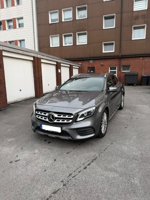 Bild des Angebotes Mercedes-Benz GLA 250 4MATIC DCT Urban