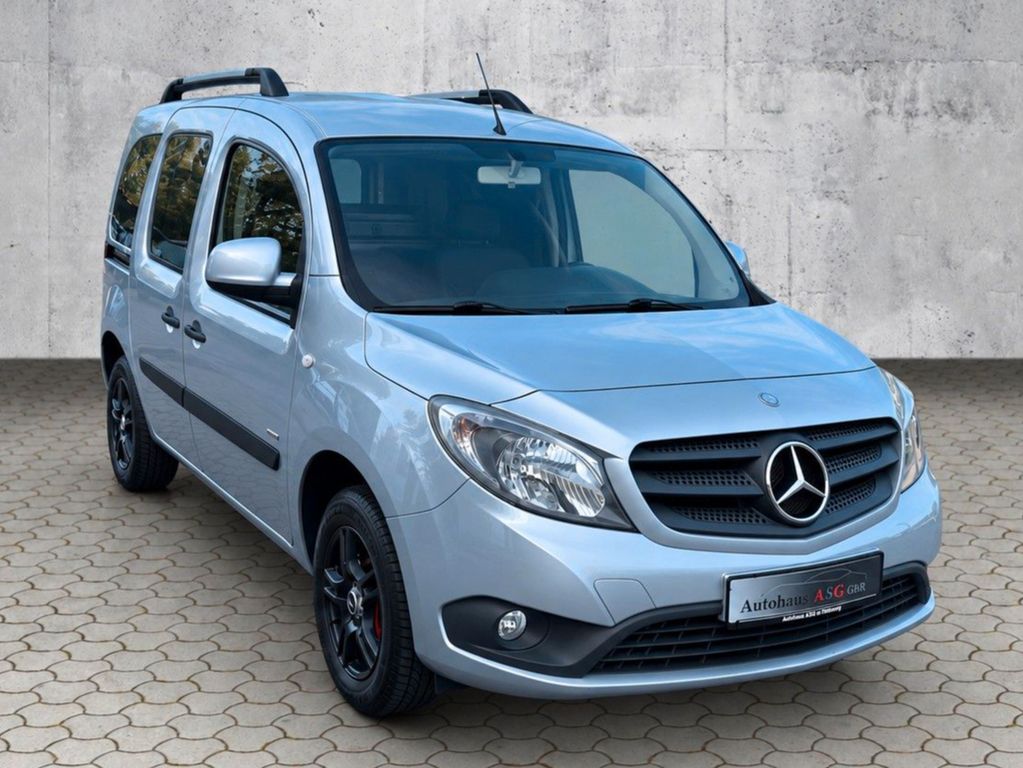 Bild des Angebotes Mercedes-Benz Citan Kasten 109 CDI Lang*So.+Wi. Räder*1.Hand*
