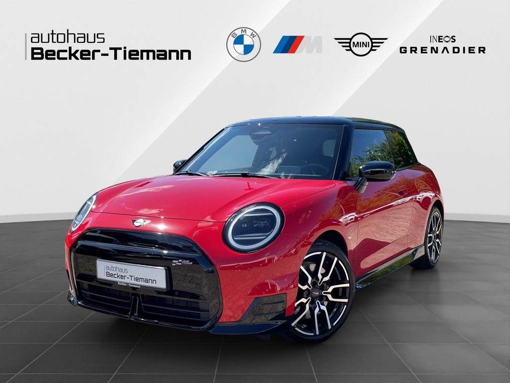 Bild des Angebotes MINI Cooper E JCW Trim/ Panorama/ HUD/ Akku 99%