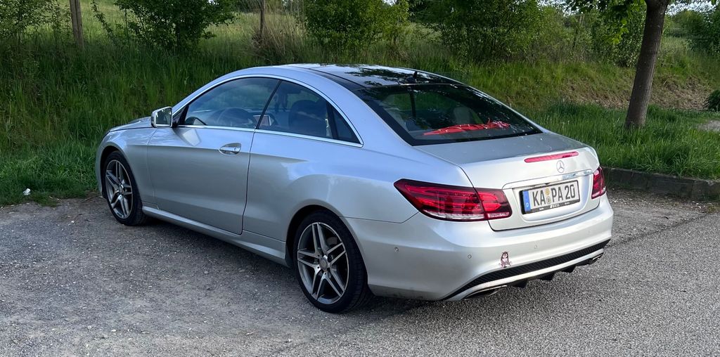 Bild des Angebotes Mercedes-Benz E 500 Coupe V8 biTurbo keyLESS 360 Camera