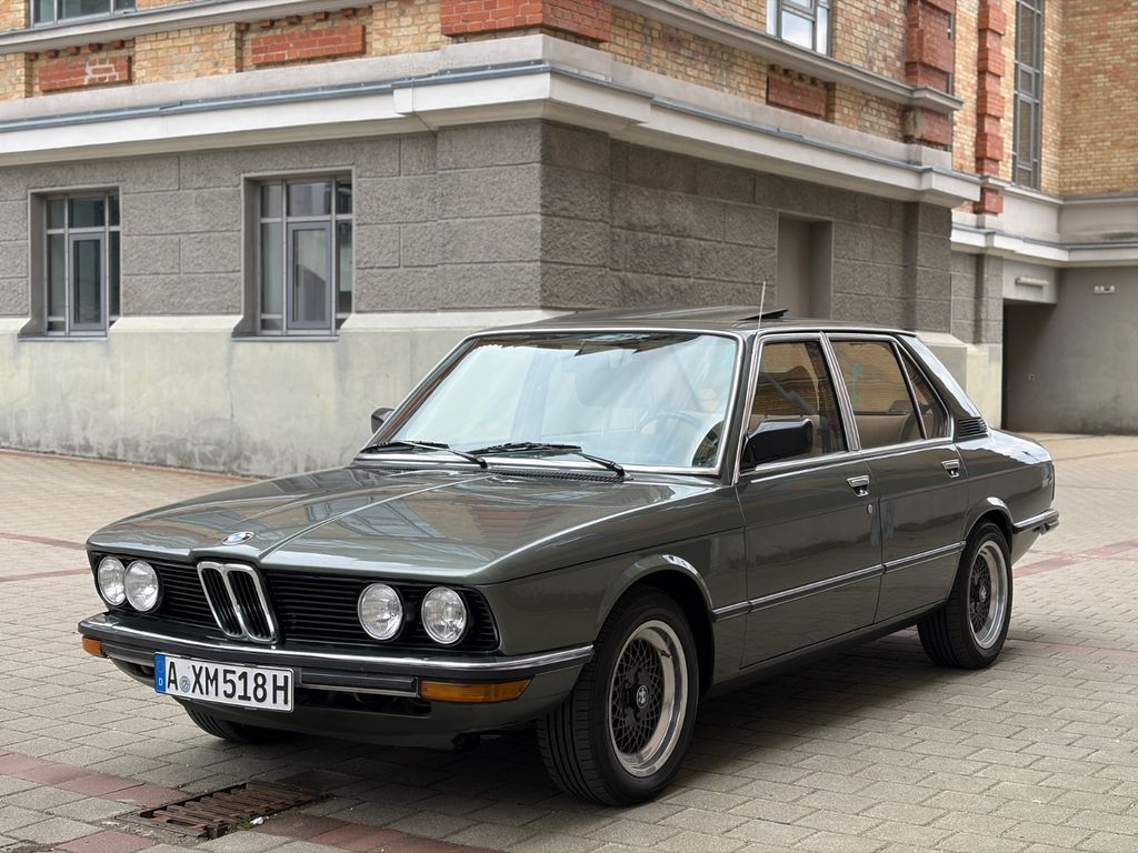 BMW 518 E12 Servo H-Zulassung Schiebedach 16 Zoll