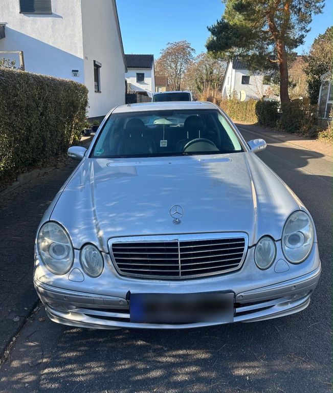 Bild des Angebotes Mercedes-Benz E 320 AVANTGARDE Avantgarde