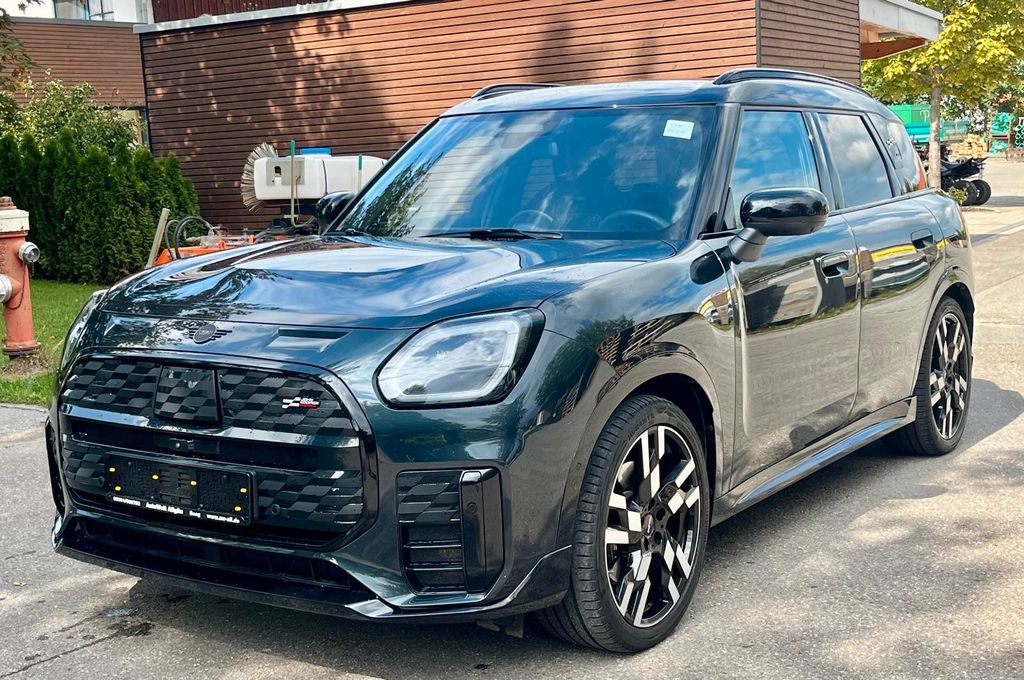 Bild des Angebotes MINI Countryman BEV SE ALL4 John Cooper Works Trim