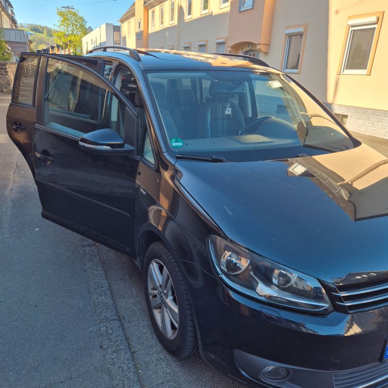 Bild des Angebotes Volkswagen Touran 2.0 TDI MATCH MATCH