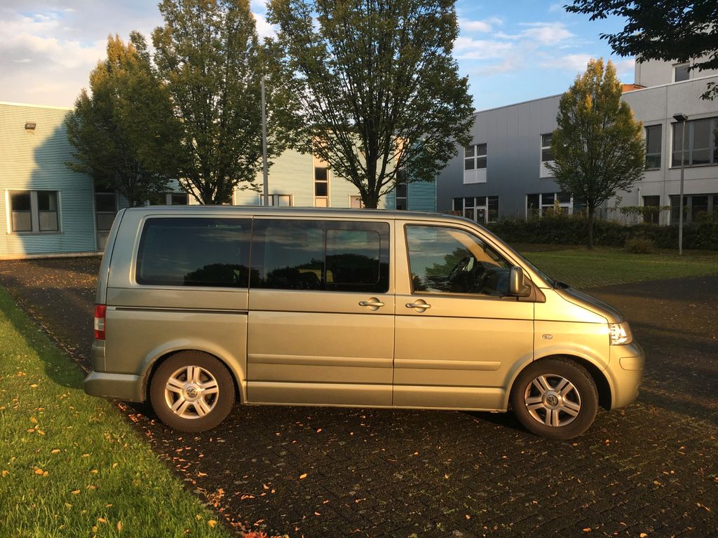 Bild des Angebotes Volkswagen T5 Multivan Highline