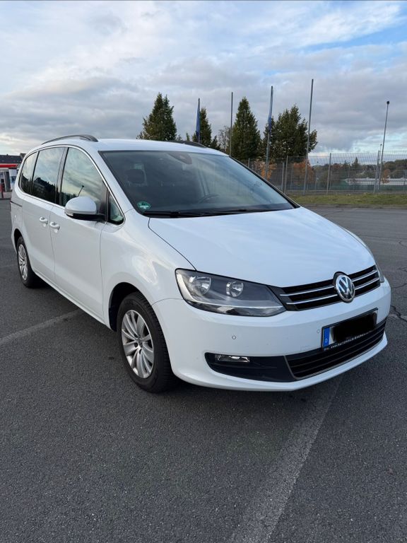 Bild des Angebotes Volkswagen Sharan 2.0 TDI SCR Comfortline 7-Sitzer
