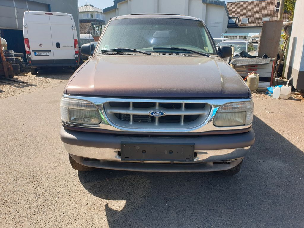Ford Explorer 4.0 V6 SOHC Highclass Highclass