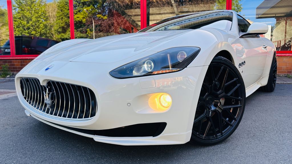 Bild des Angebotes Maserati Granturismo 4.7 V8 S Automatik/R20/TÜV/SERVICE