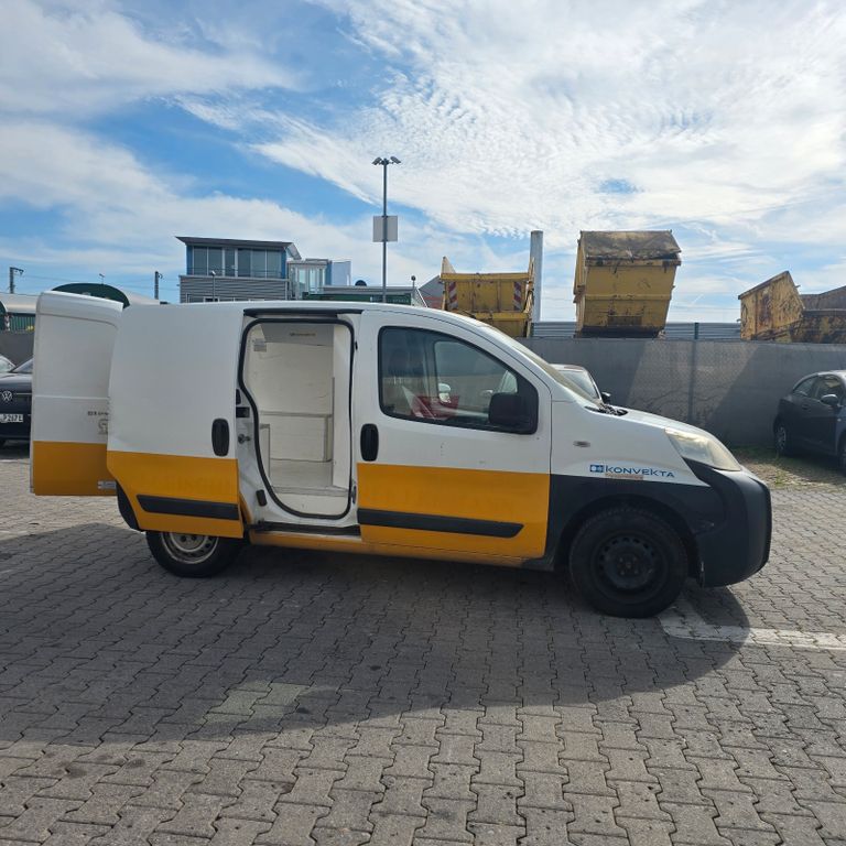 Bild des Angebotes Peugeot Bipper 2010 | Kühlschrank