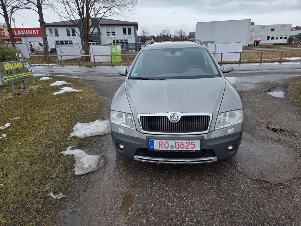Bild des Angebotes Skoda Octavia 2.0 TDI 4x4 Scout Combi
