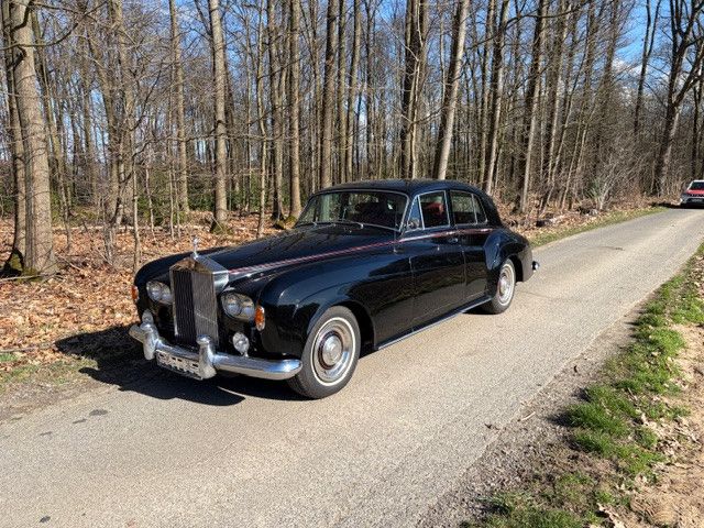 Bild des Angebotes Rolls-Royce Silver Cloud III 6.2 schwarz / Leder rot