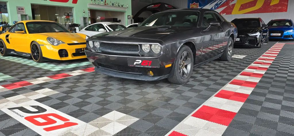 Bild des Angebotes Dodge Challenger /Dubai Import/