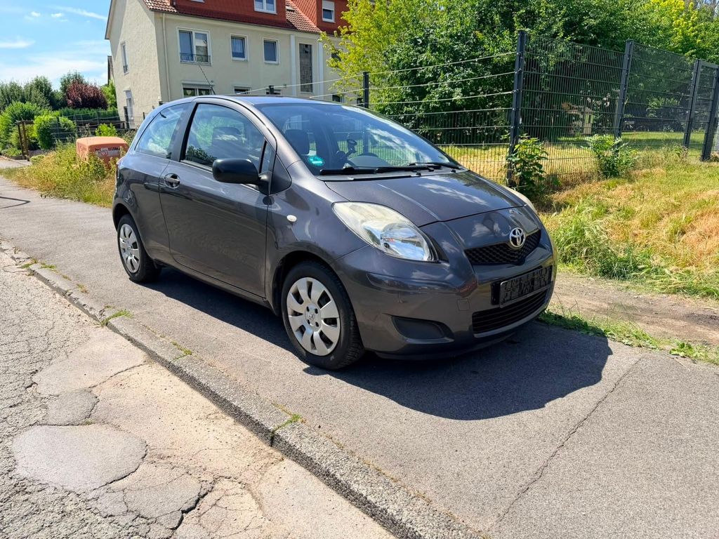Bild des Angebotes Toyota Yaris 177.000 km TÜV 10/2026 2. Hand