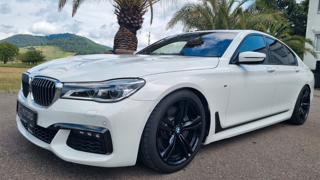 Bild des Angebotes BMW 750 i M PERFORMANCE PAKET