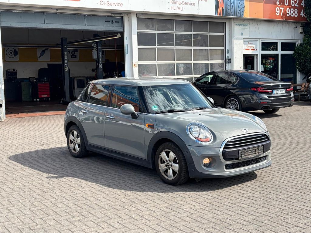 Bild des Angebotes MINI COOPER_D Mini 5-trg. Cooper D Salt Sportpaket