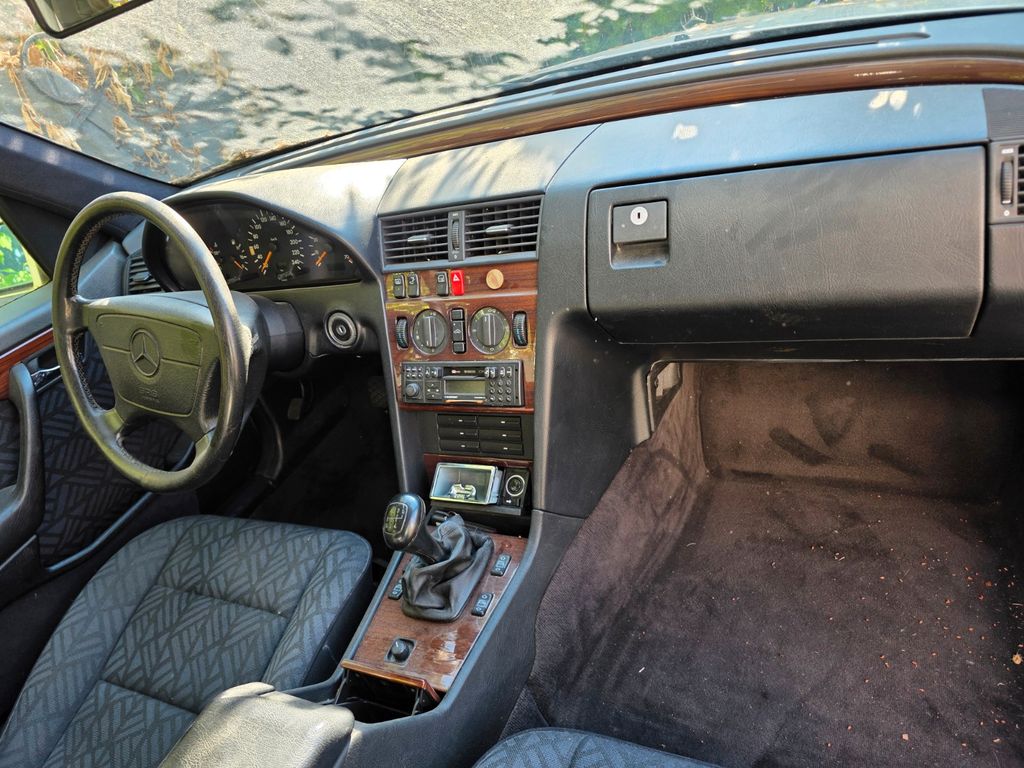 Bild des Angebotes Mercedes-Benz C 220 CLASSIC Classic