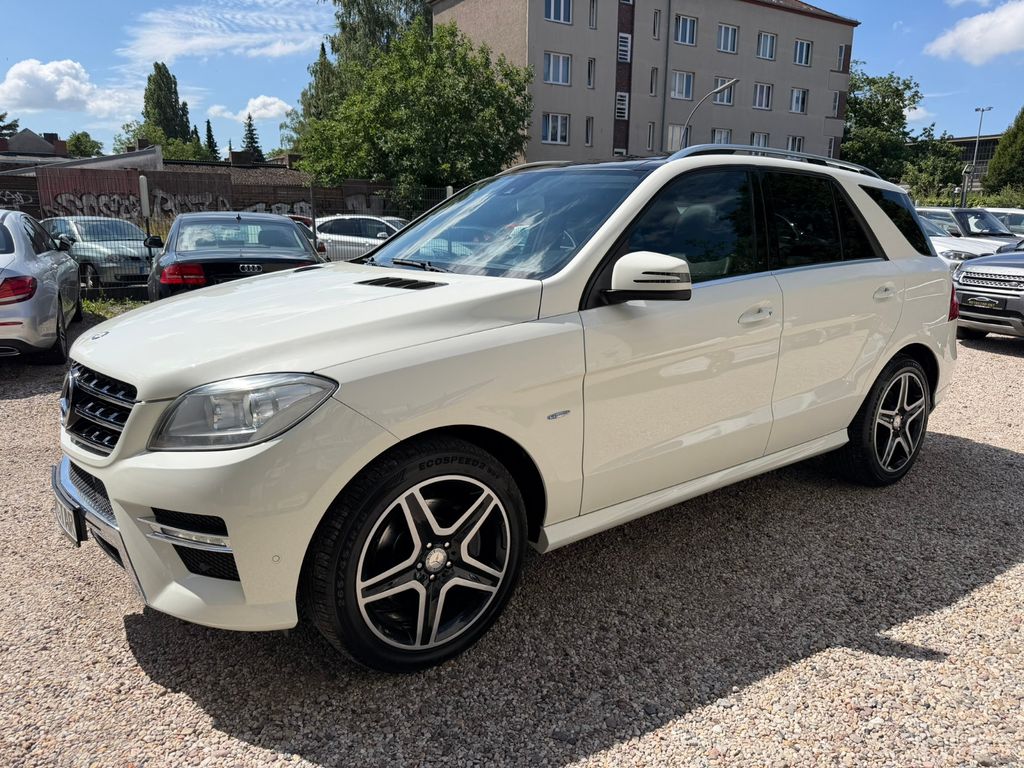 Bild des Angebotes Mercedes-Benz ML 250 BlueTEC 4MATIC*AMG Line*Panorama*Top